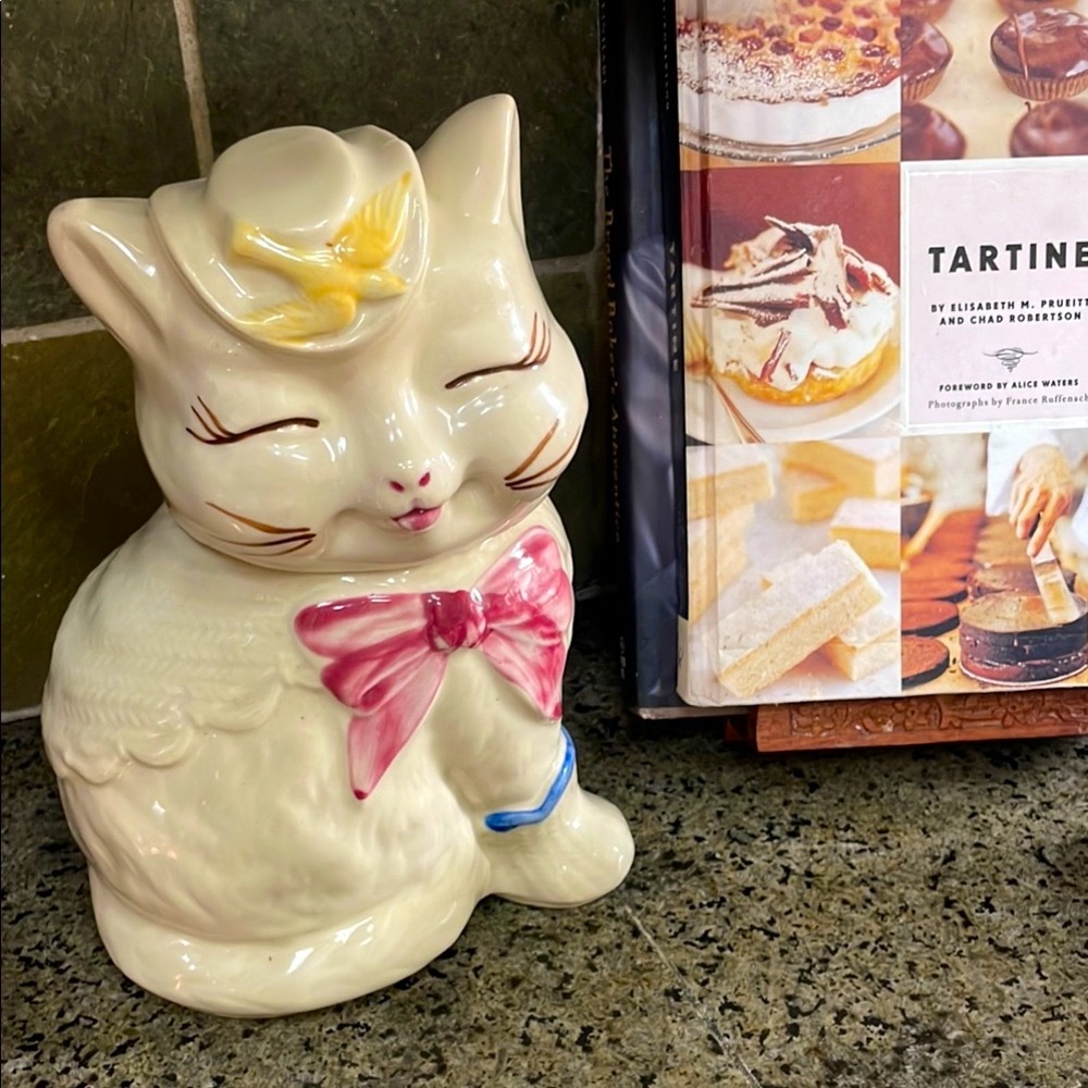 Vintage Shawnee Pottery Puss Boots Cat Cookie Jar with Pink Bow